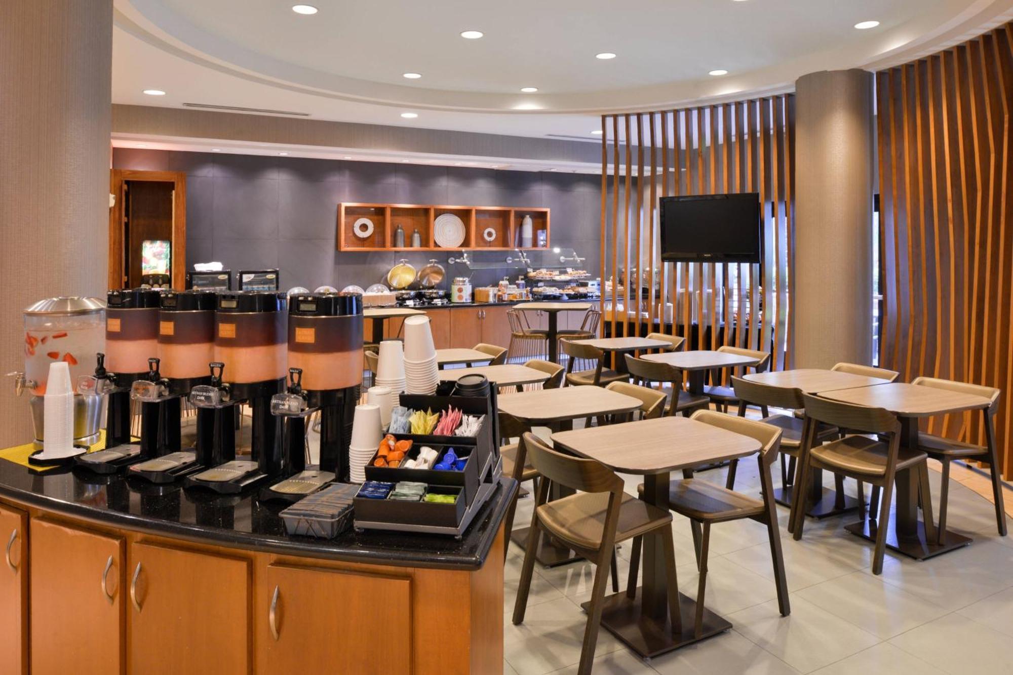 Springhill Suites By Marriott Corona Riverside Exterior foto