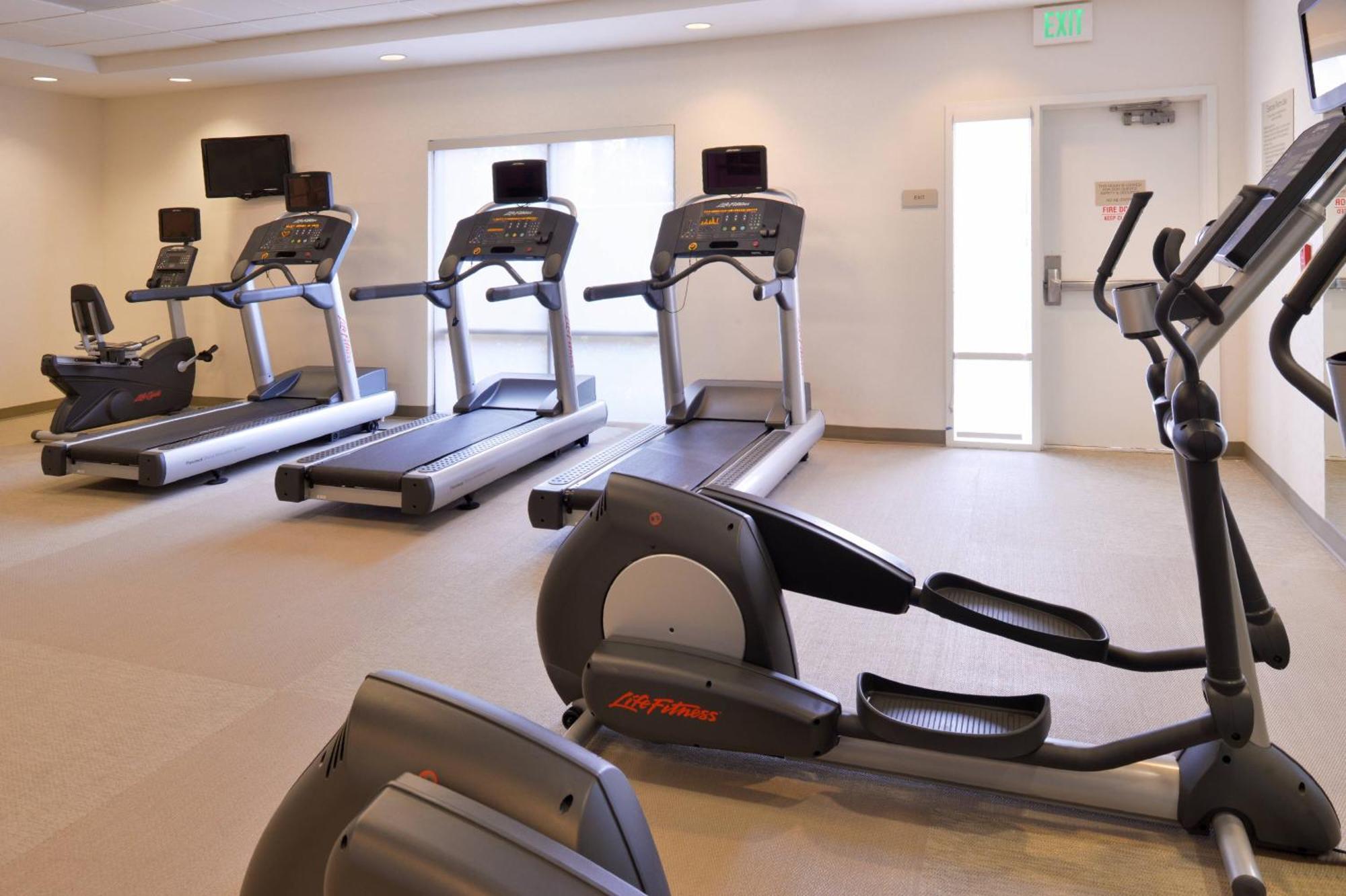 Springhill Suites By Marriott Corona Riverside Exterior foto